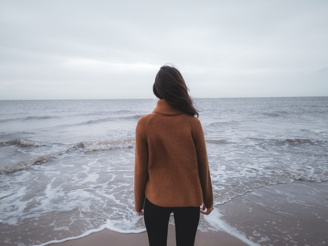 Quiet sea horizon reflecting on peace and worry